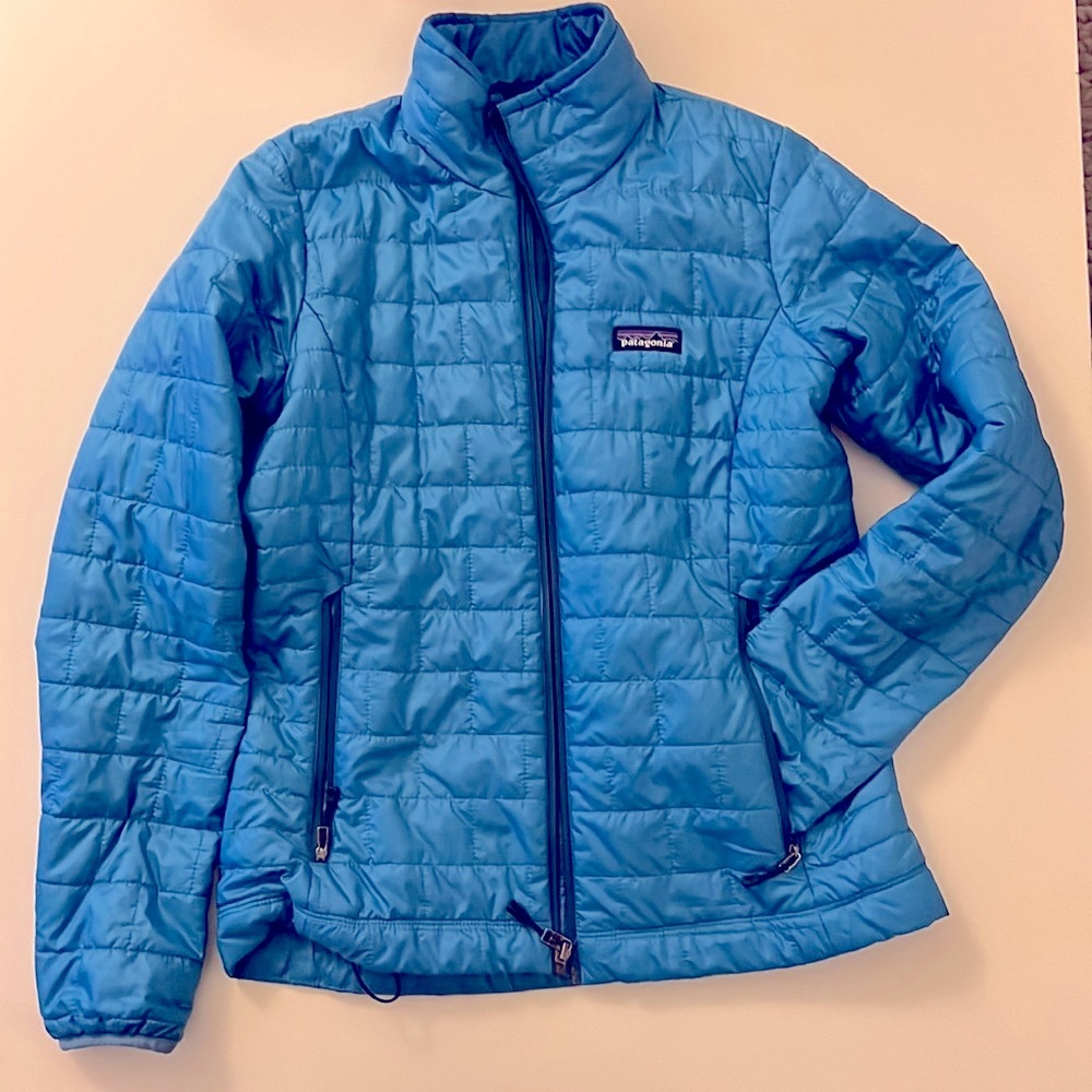Sky blue Patagonia in amazing condition